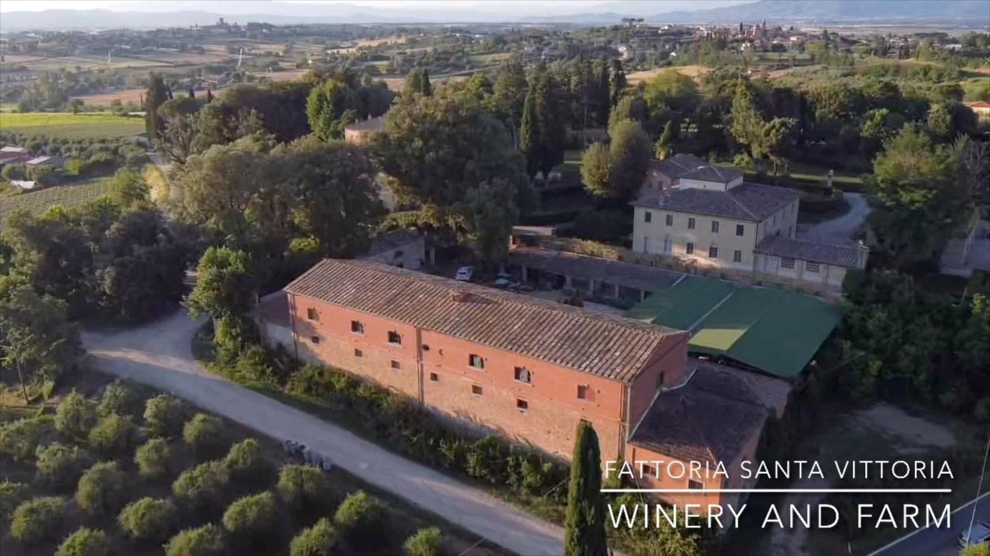 Agriturismo Fattoria Santa Vittoria Pozzo  エクステリア 写真
