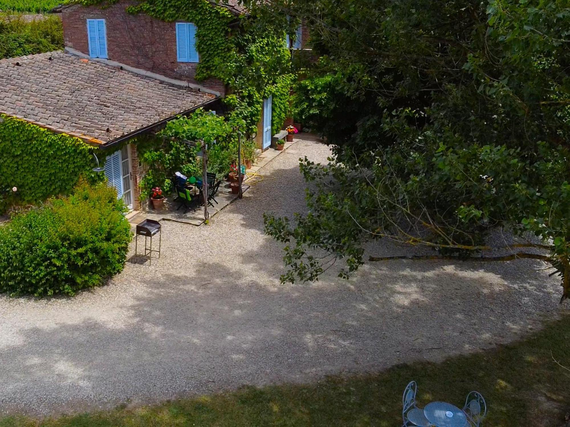 Agriturismo Fattoria Santa Vittoria Pozzo  エクステリア 写真